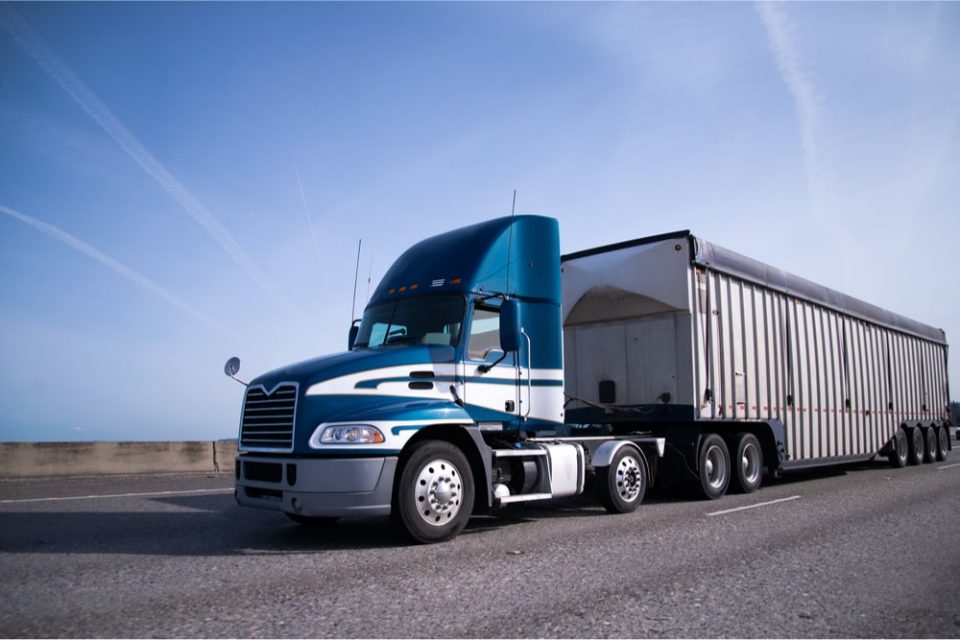 Semi-Truck Tractor & Trailer Grease Near You | LubeZone