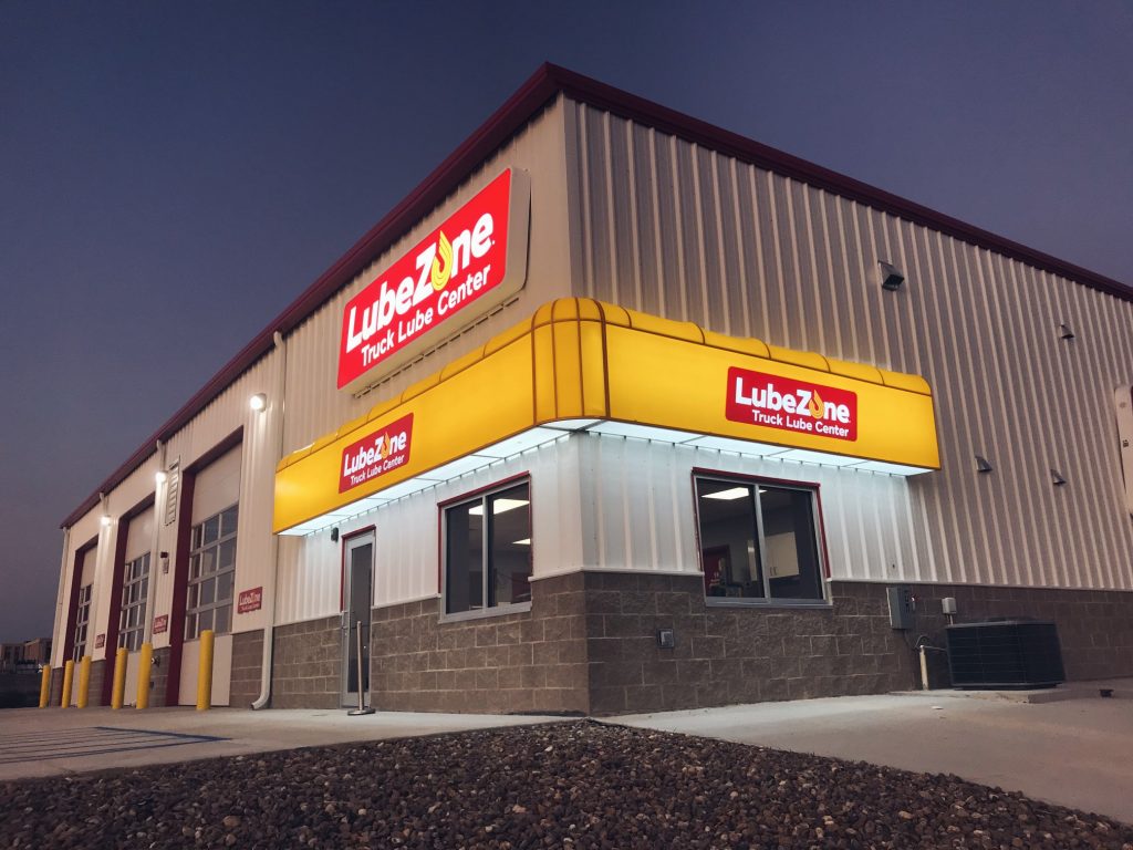 Laredo TX Semi Truck Oil Change Service LubeZone Texas