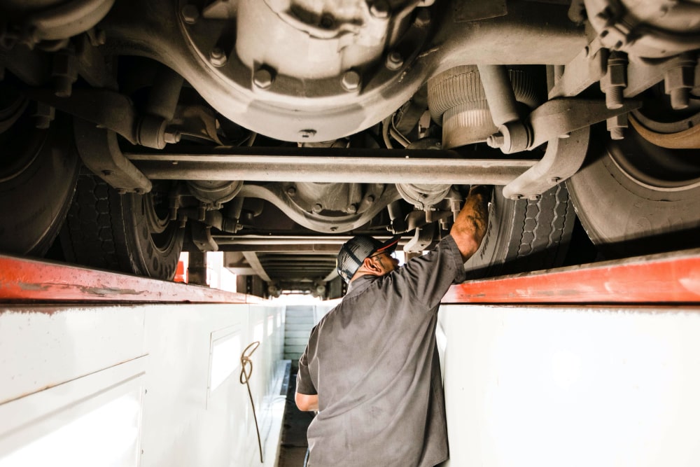SemiTruck Preventative Maintenance Services LubeZone