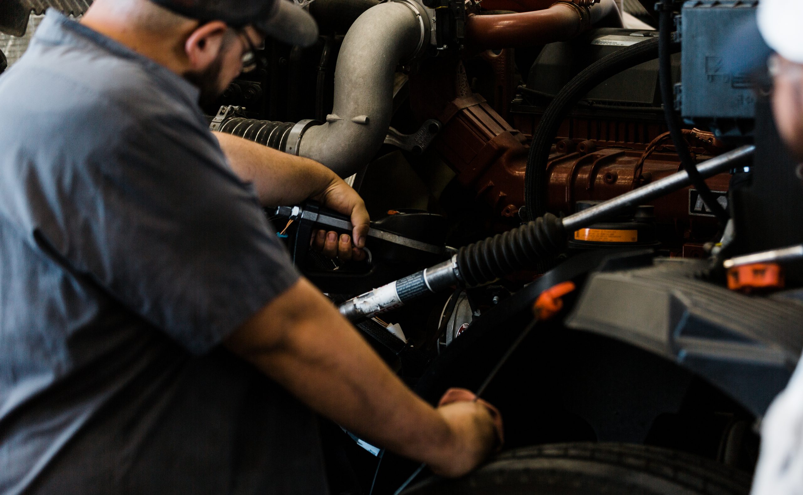 changing semi truck oil